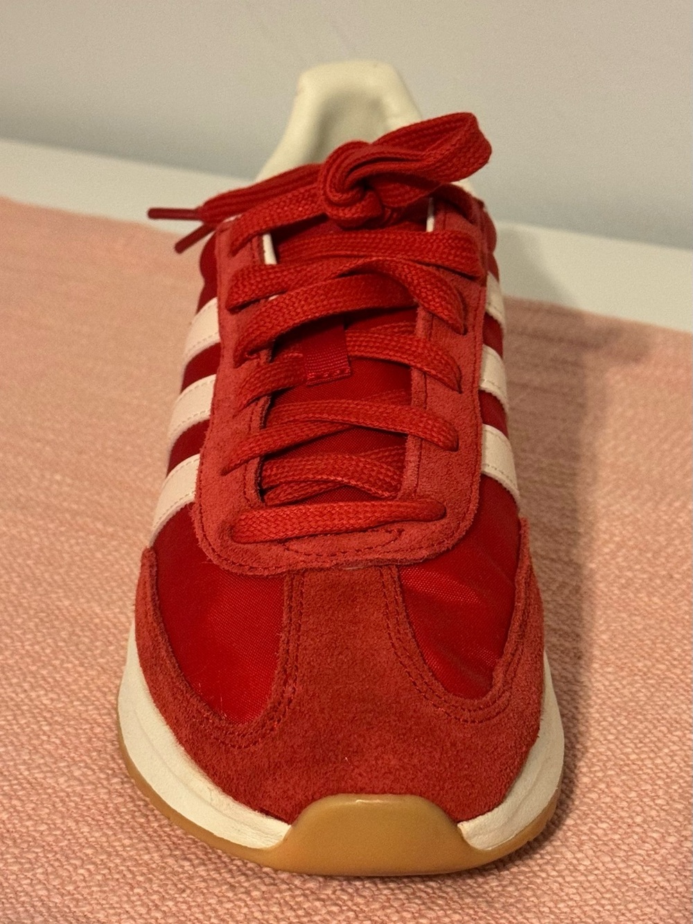 Adidas Run 70s 2.0 women’s sneakers worn once. Excellent condition - Picture 7 of 12